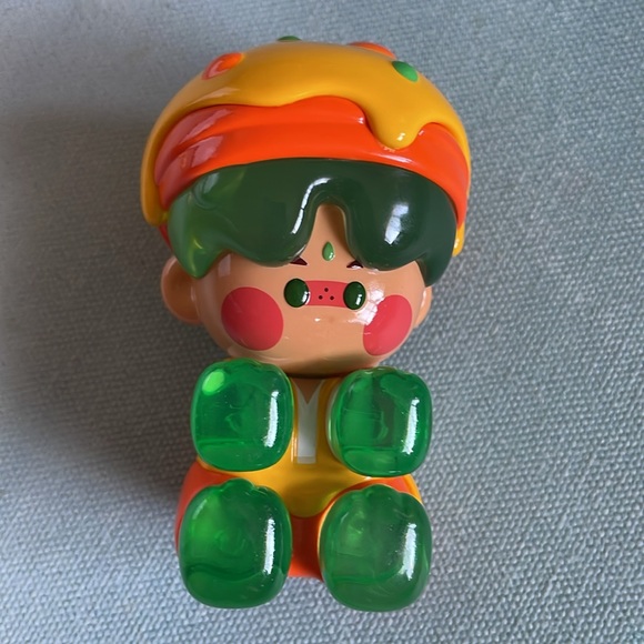 POP MART x PINO JELLY Prince Curry Figurine - Picture 5 of 14